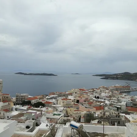 Nisos Сasa de vacaciones Ermoupoli